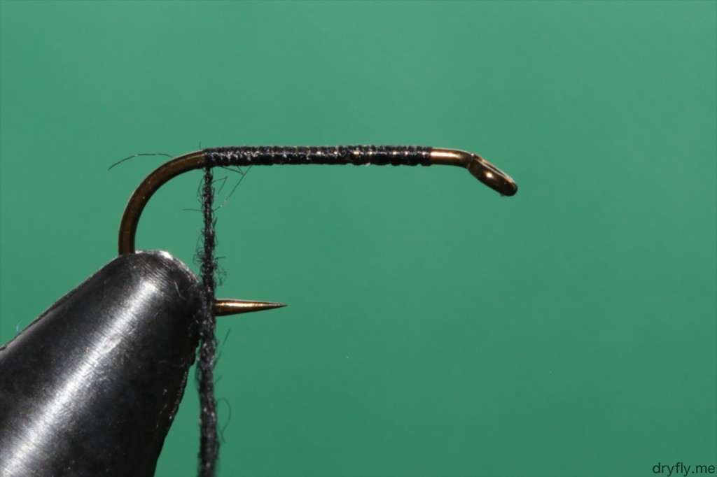 2013.05.dryfly.me.dubbing_hends_superfine_on_thread