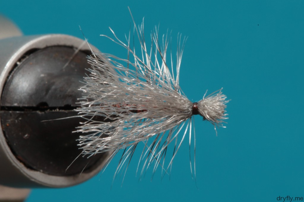 2013.06.dryfly.me.caddis_top