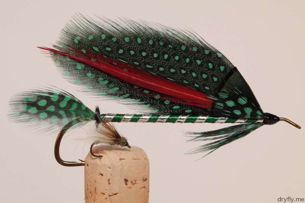 dryfly.me.2013.10.27.green_guinea_streamer_w_dryfly