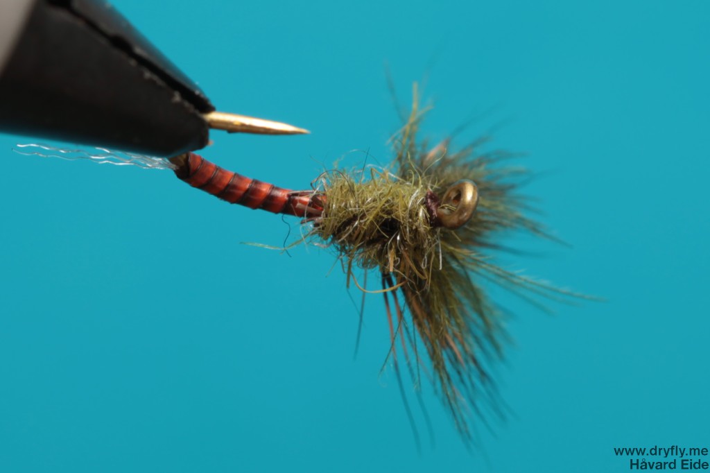 dryfly.me.2013.12.08.emerger_under