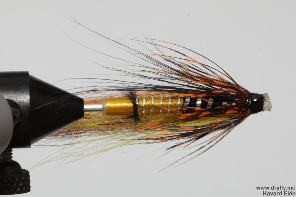 dryfly.me.2013.12.14.tube_yellow_under