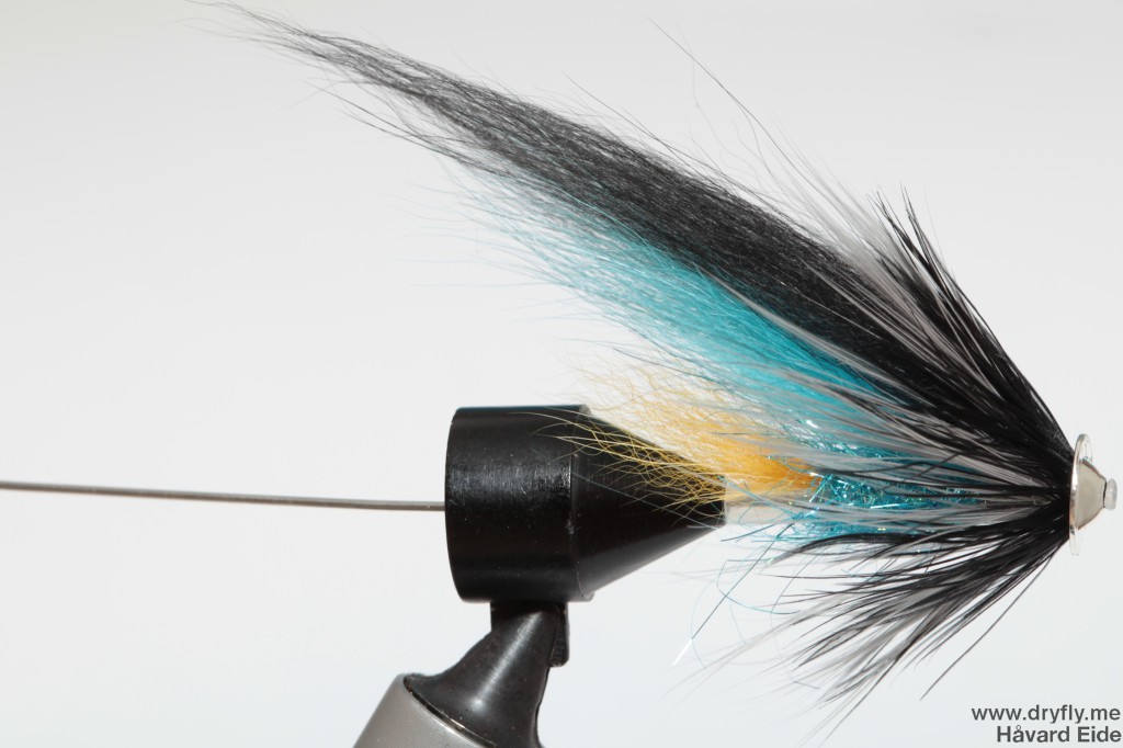 dryfly.me.2014.01.09.tube_blue_yellow