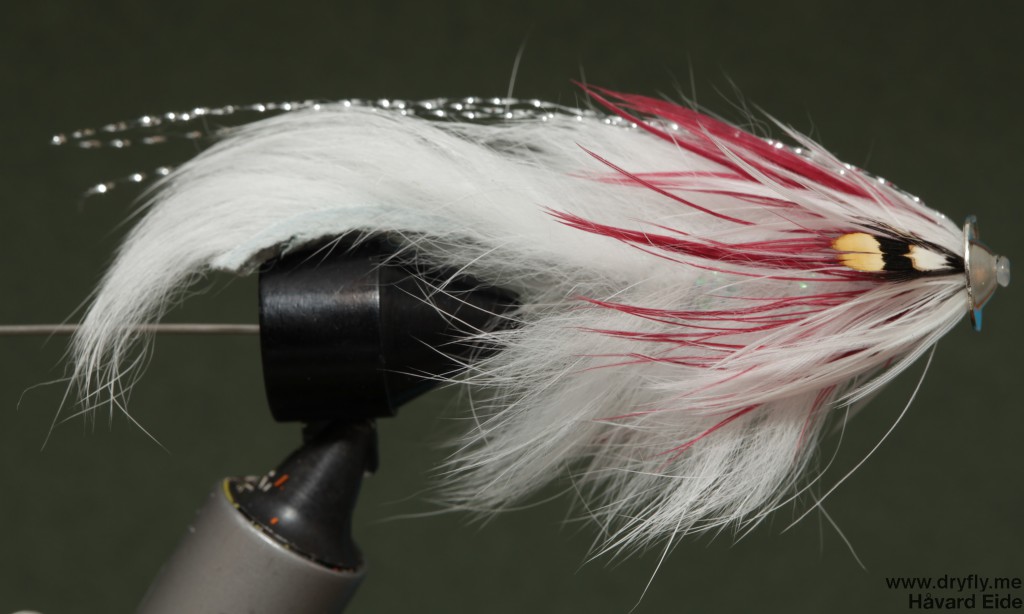 dryfly.me.2014.02.08.white_rabbit_tube_red