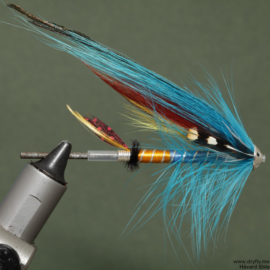 dryfly.me.2014.03.13.blue_high