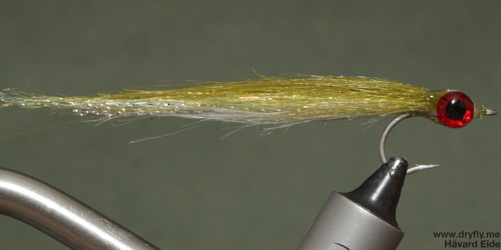 2014.10.14.dryfly.me.baitfish_single