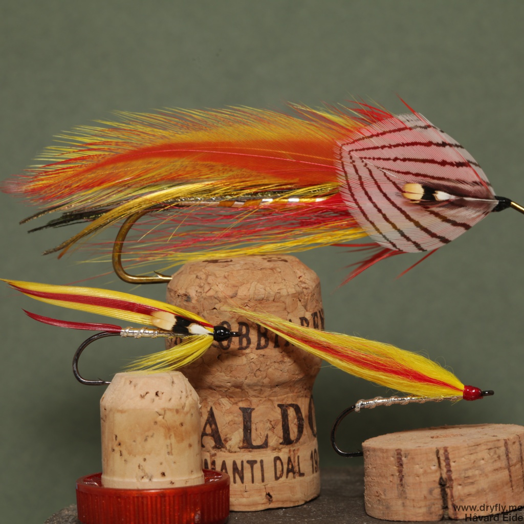 2014.10.29.dryfly.me.mickey_ghost_all