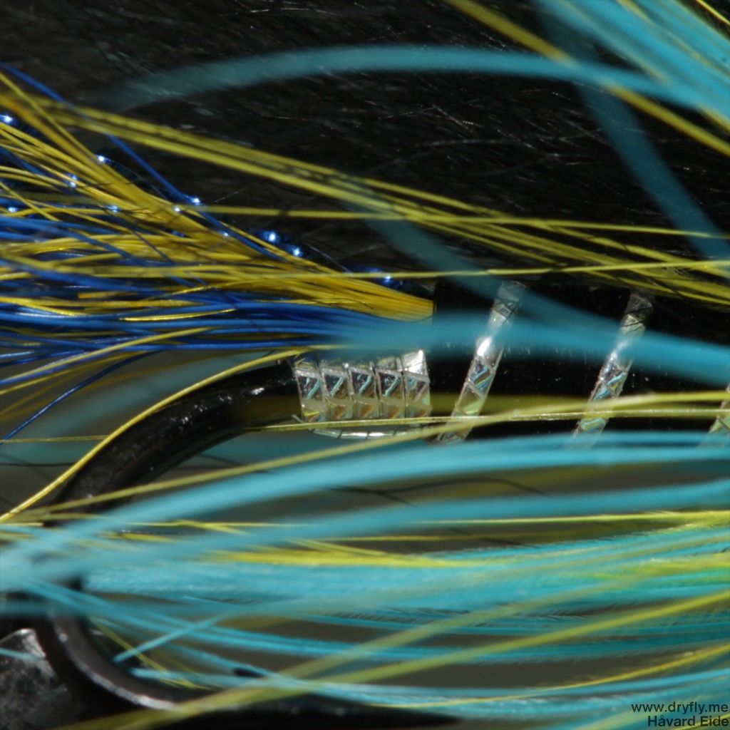 2015.01.03.dryfly.me.cascade_blue_close