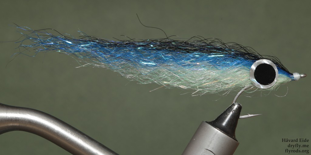 2015.03.17.dryfly.me.blue_baitfish